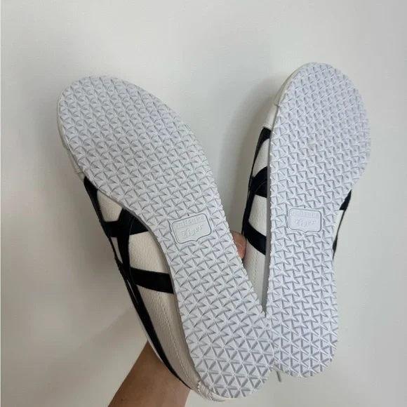 New Onitsuka Tiger Mexico 66 "White / black" size 8 - Picture 12 of 12
